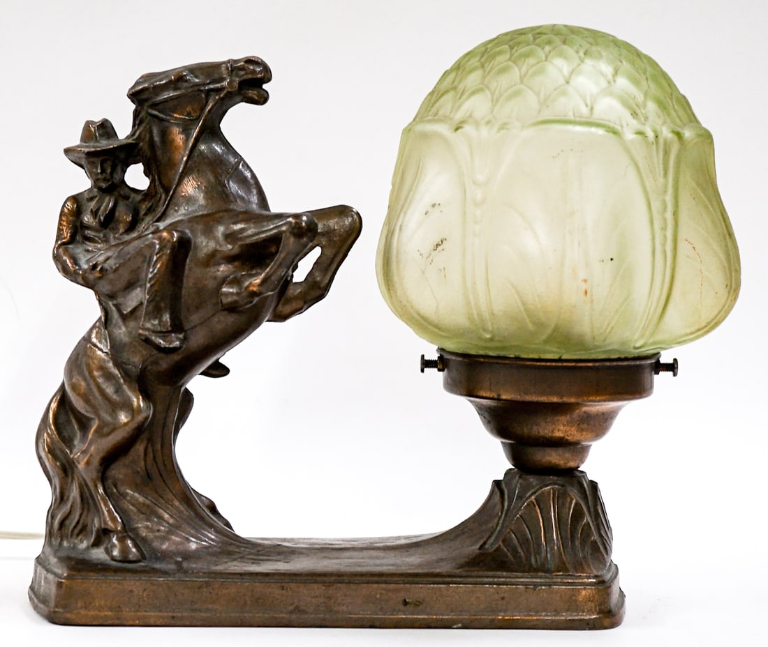 Vintage Radio Lamp (1 of 4)