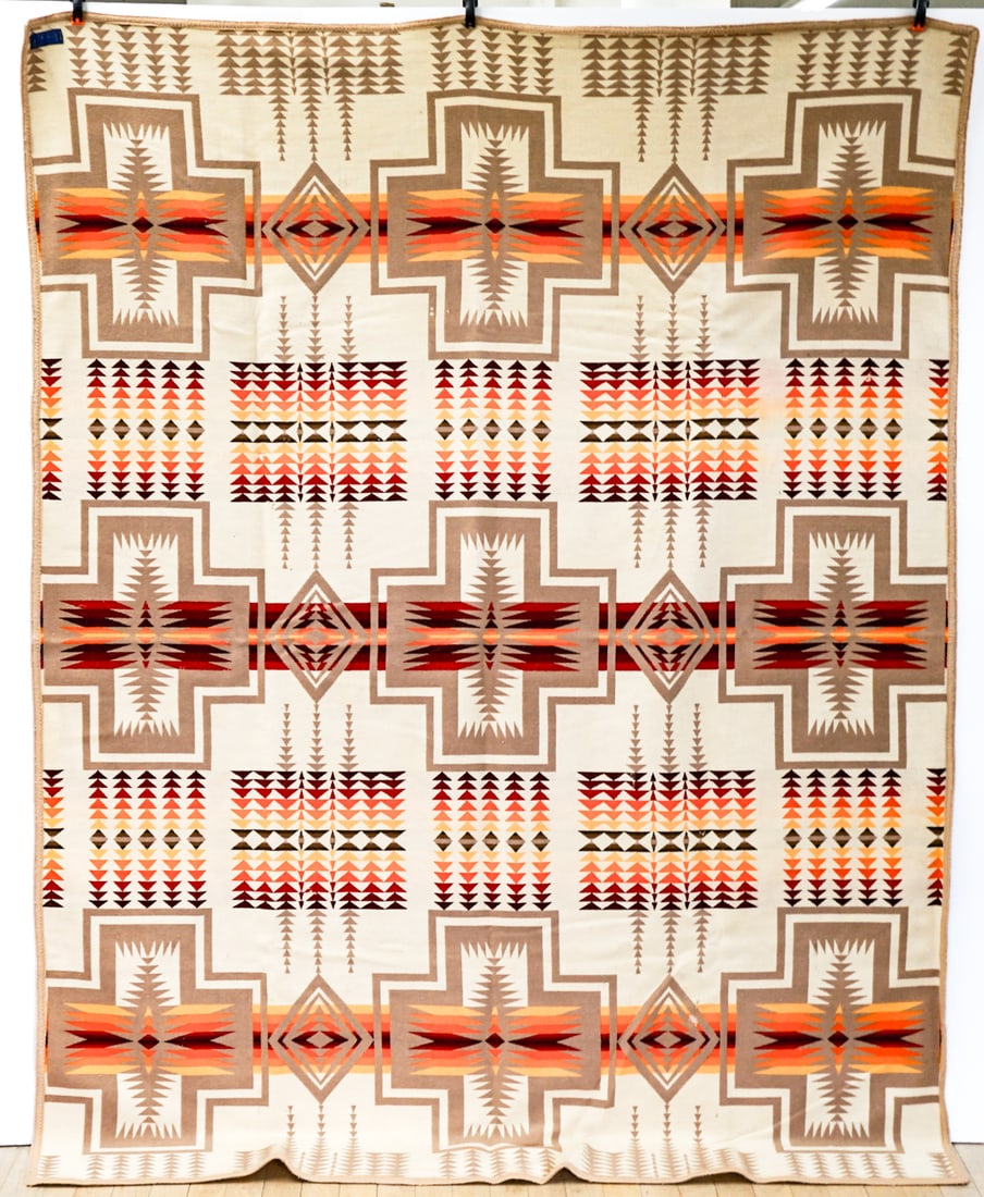Pendleton Wool Blanket (1 of 4)