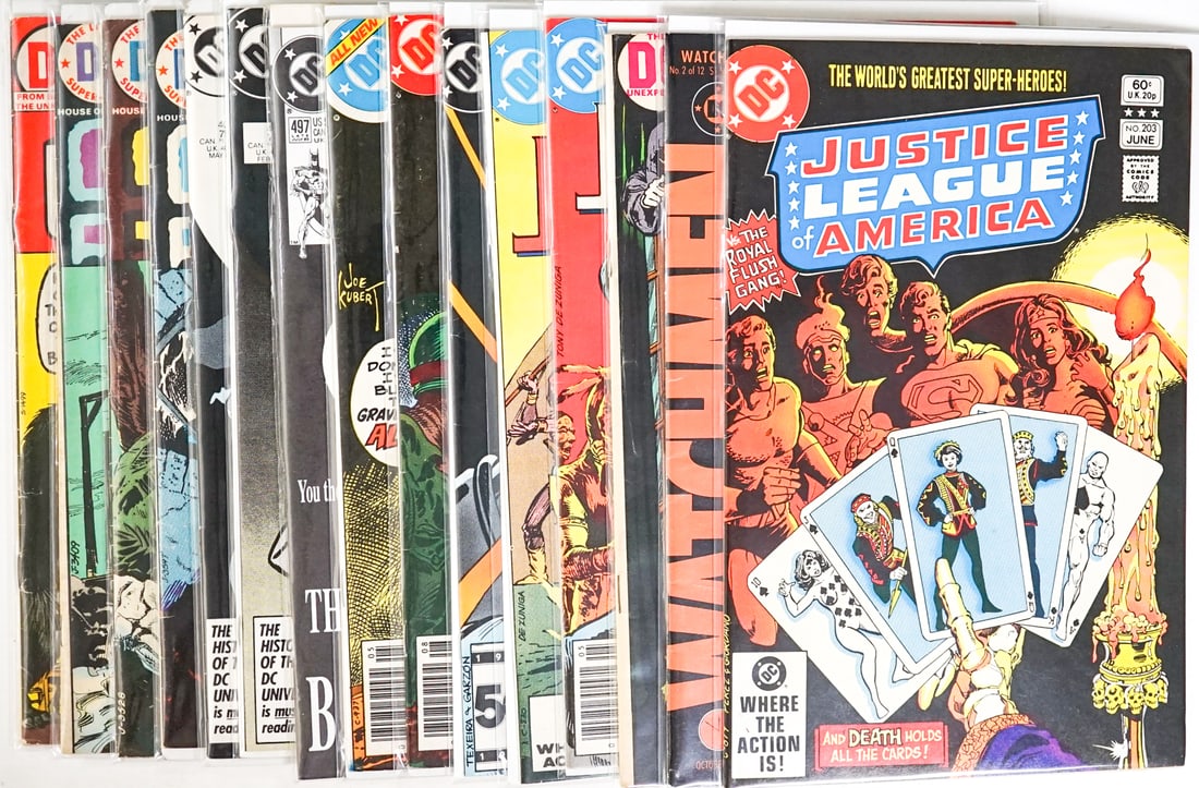 [DC, Batman] Vintage Comic Books (15): [DC, Batman] Vintage Comic Books (15). Measures 15 x 11 x 3 inches for shipping purposes. The absence of a condition report does not imply that the lot is in perfect condition or completely free from