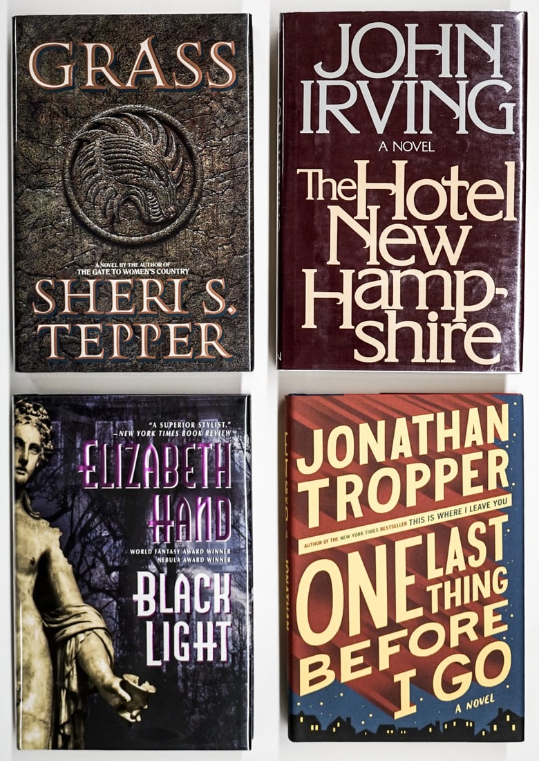 Key Sci-Fi FIRST EDITIONS. Unsigned (16) - 4