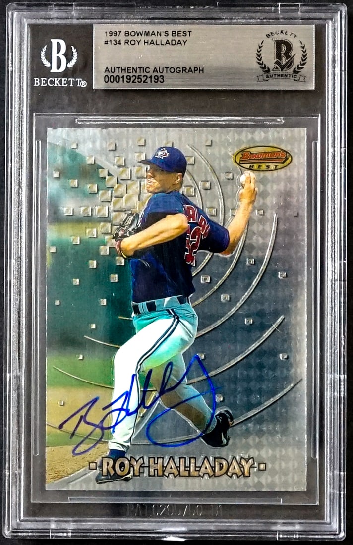 Roy Halladay On Card SIGNED 1997 Bowman's Best: Lot measures 5.5 x 3.5 x .25 inches for shipping purposes. The absence of a condition report does not imply that the lot is in perfect condition or completely free from wear and tear, imperfections, o