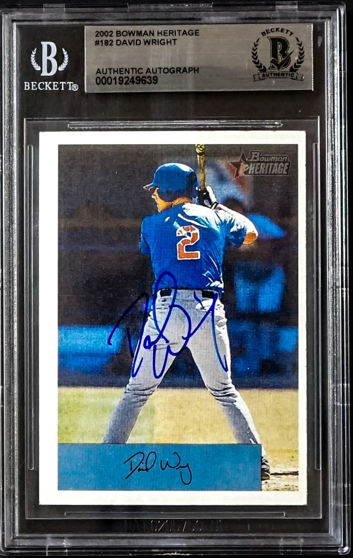 David Wright On Card Signed 2002 Bowman #182: Lot measures 5.5 x 3.5 x .25 inches for shipping purposes. The absence of a condition report does not imply that the lot is in perfect condition or completely free from wear and tear, imperfections, o