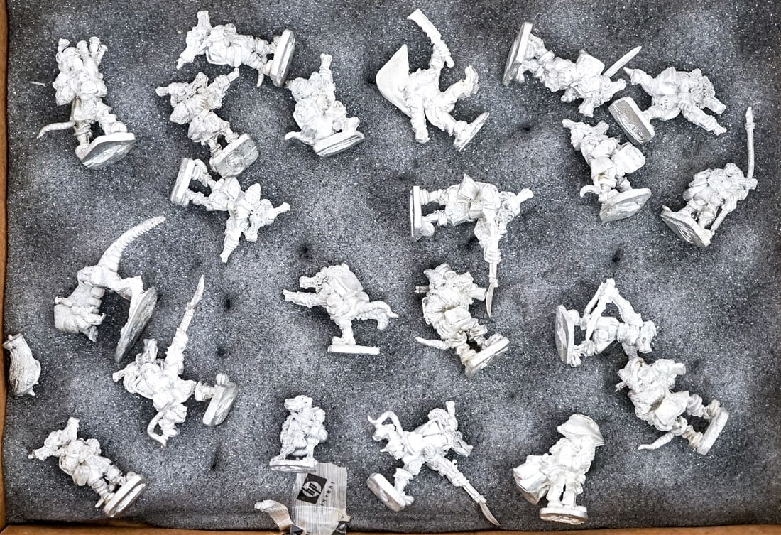 A Group of Wargames Miniatures: Lot measures 10 x 8 x 10 in. for shipping purposes. The absence of a condition report does not imply that the lot is in perfect condition or completely free from wear and tear, imperfections, or the c