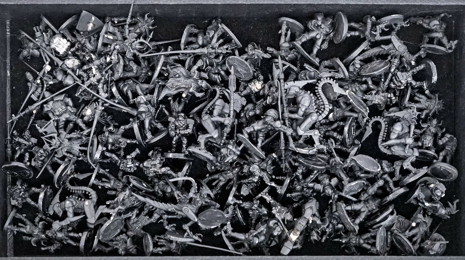 Global Games Metal Miniatures Wargames): Lot measures 12 x 12 x 12 in. for shipping purposes. The absence of a condition report does not imply that the lot is in perfect condition or completely free from wear and tear, imperfections, or the