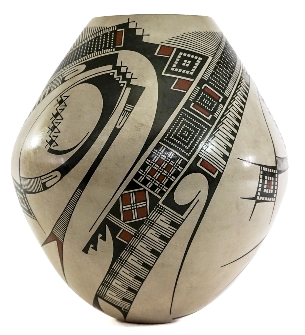 Jose Quezada (Mata Ortiz) Polychrome Pottery Pot (1 of 5)