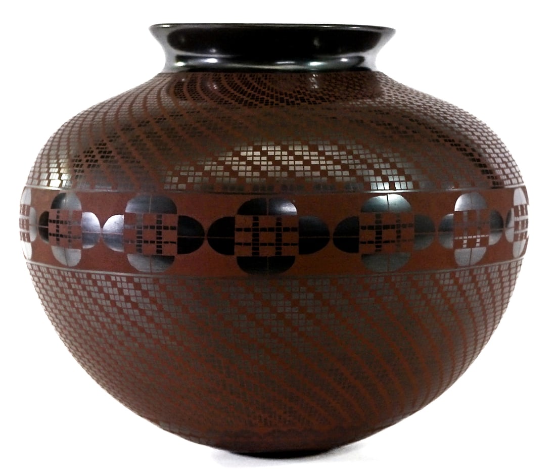 Rene Pedregon 8.5IN Burnished Dazzler Jar (1 of 5)
