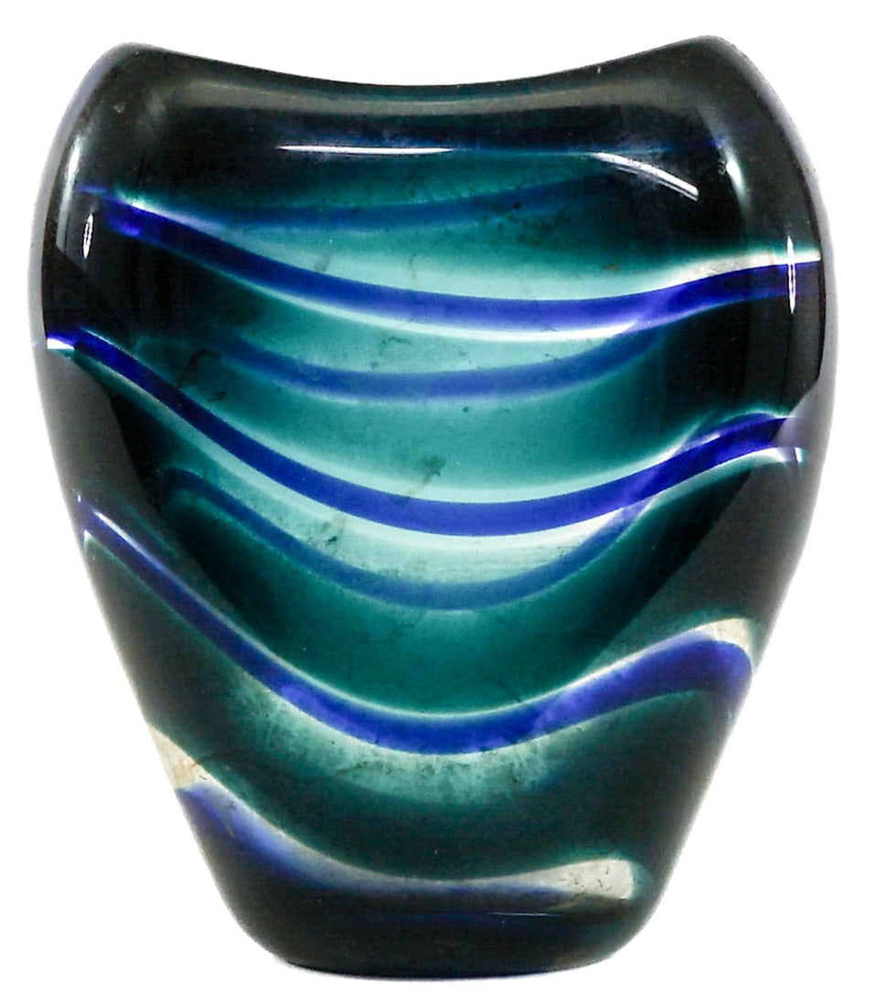 Small 5IN Envelope Art Glass Vase: Measures 5.25 H x 4.75 W x 2.25 in. D. No evident cracks, chips or repairs. Lot measures 5.25 in. H x 4.75 in. W x 2.25 in. D for shipping purposes only. The absence of a condition report does not imp