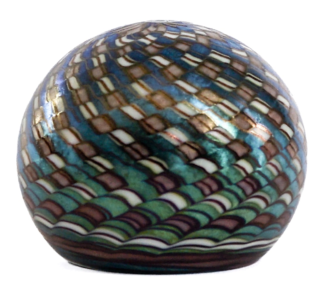 Orient & Flume 1978 Art Glass Paperweight (1 of 5)