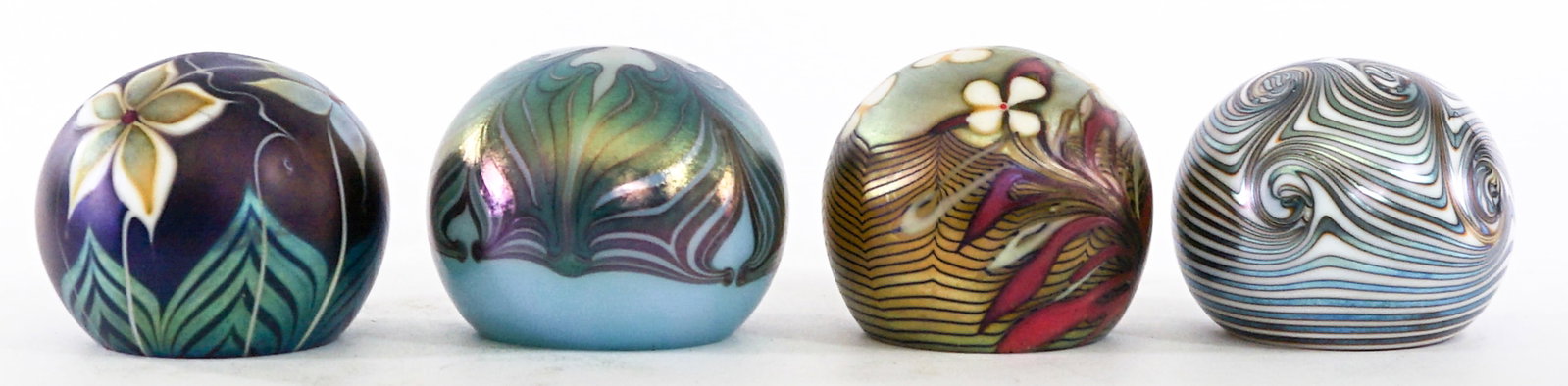 Art Glass (4) Artist SIGNED Paperweights (1 of 7)