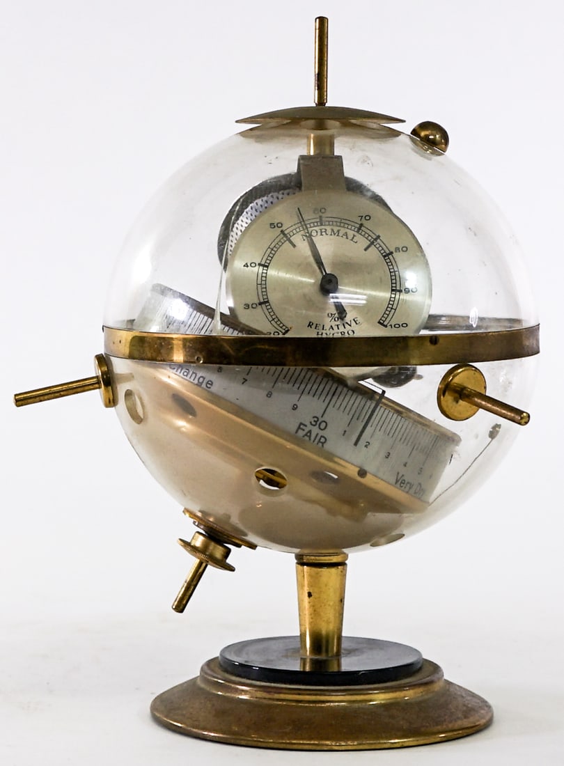 Vintage Relative Hygro Weather Sputnik Barometer (1 of 6)