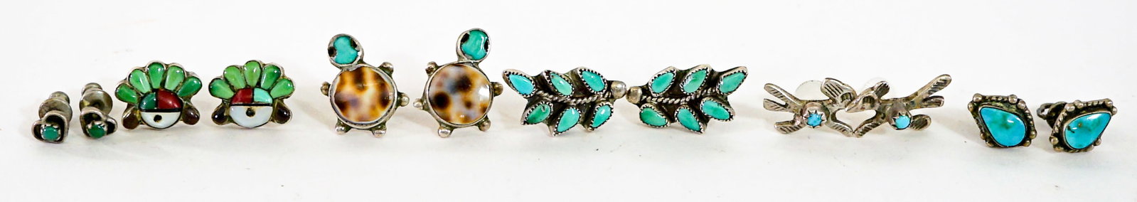 Southwest-Style (6PR) Earrings [Turquoise] 12g: Six (6) pair pierced earrings with inlaid stones. Measure .125 to .75 in. long. Lot measures 1.5 in. H x 1.5 in. W x 1.5 in. D for shipping purposes only. The absence of a condition report does not im