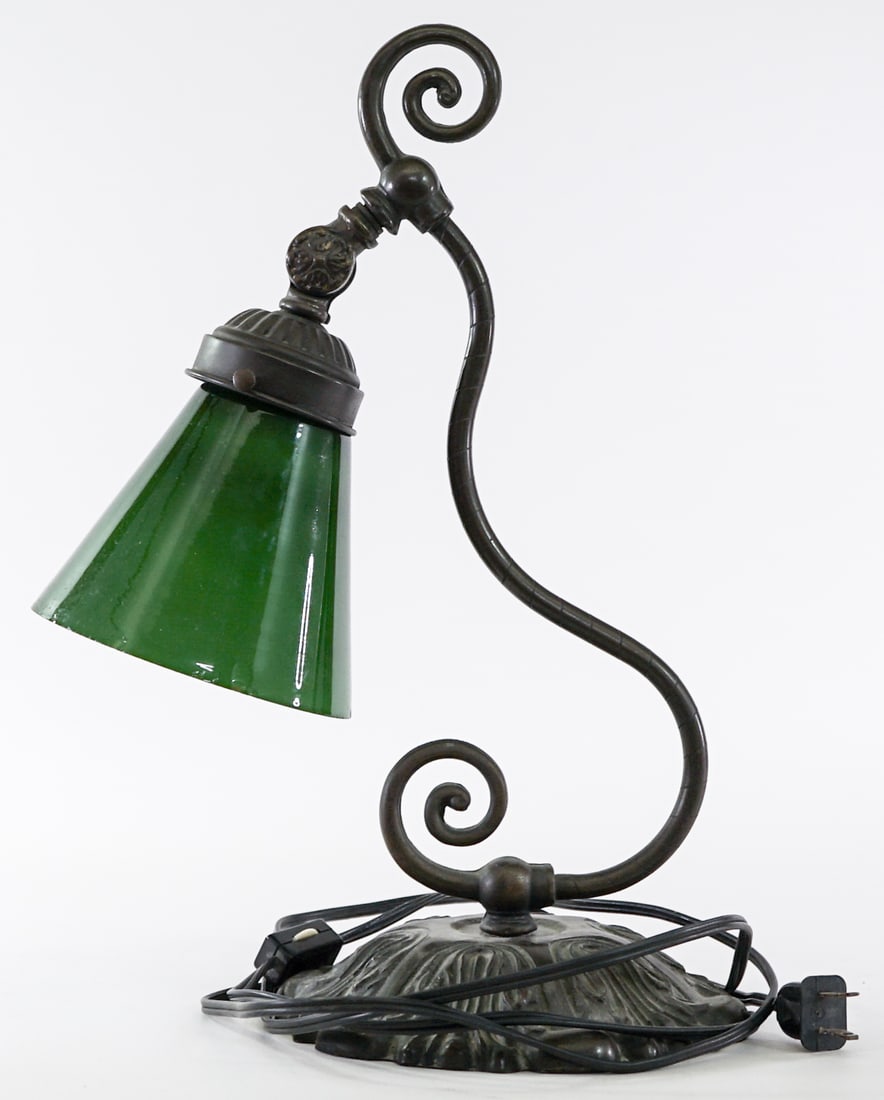 Vintage Desk Lamp (1 of 3)