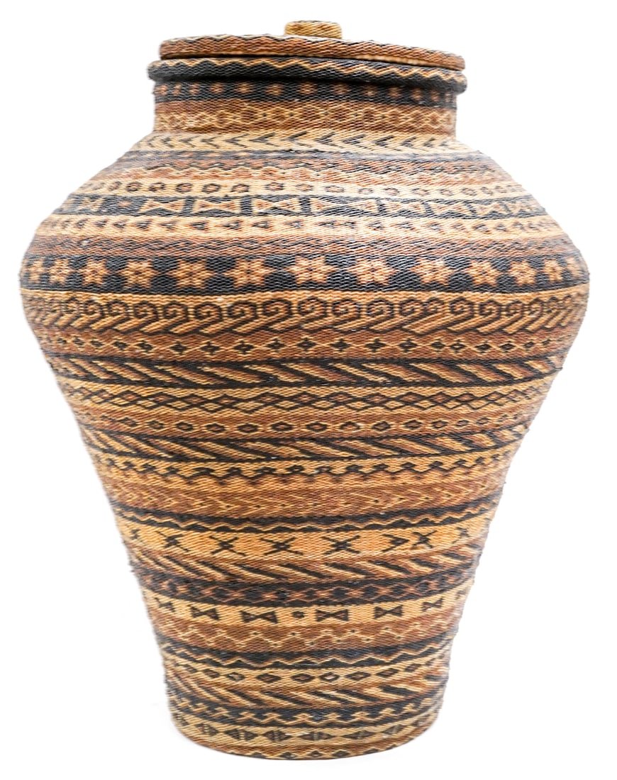 Large Hand Woven Lidded Beaded Basket: Measures 24.5 x 19.5 x 20 inches. No damage or repairs. The absence of a condition report does not imply that the lot is in perfect condition or completely free from wear and tear, imperfections, or t