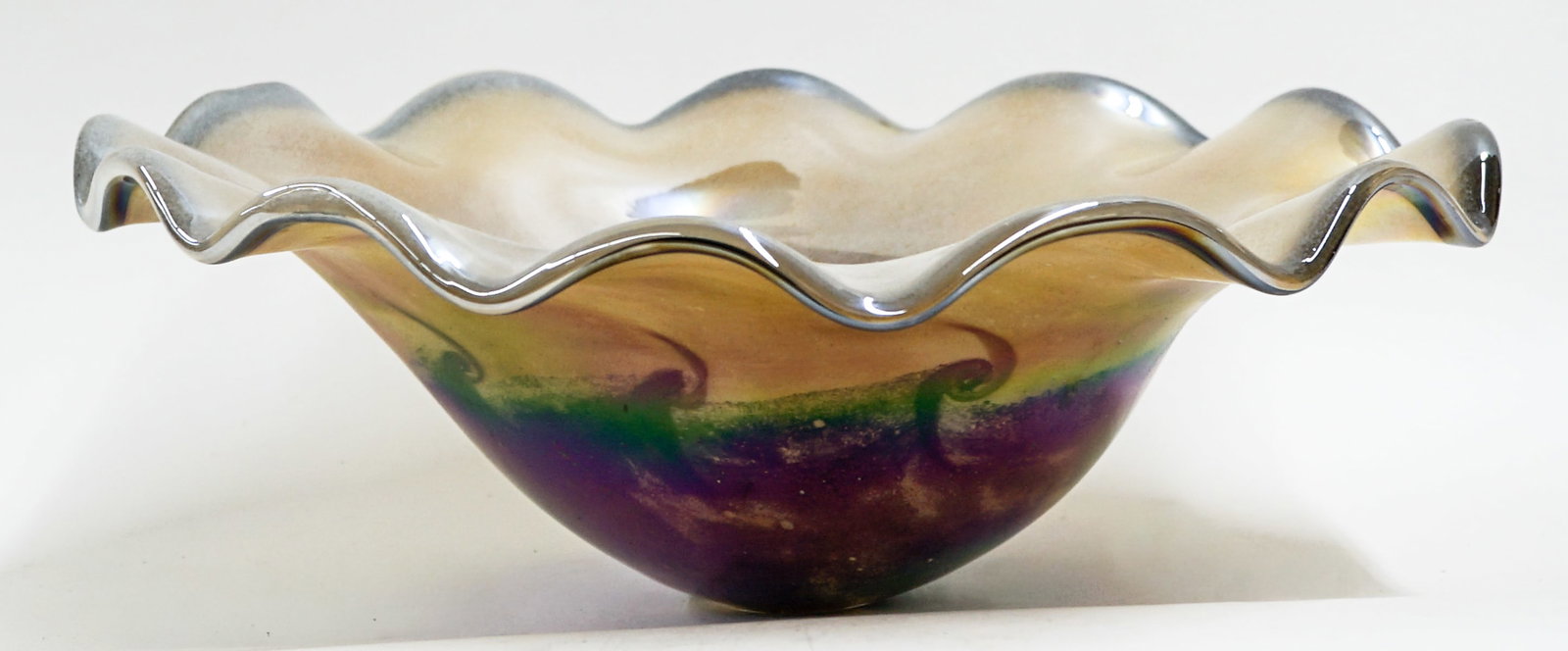Todd Phillips Art Glass Iridescent Lamp Shade (1 of 5)