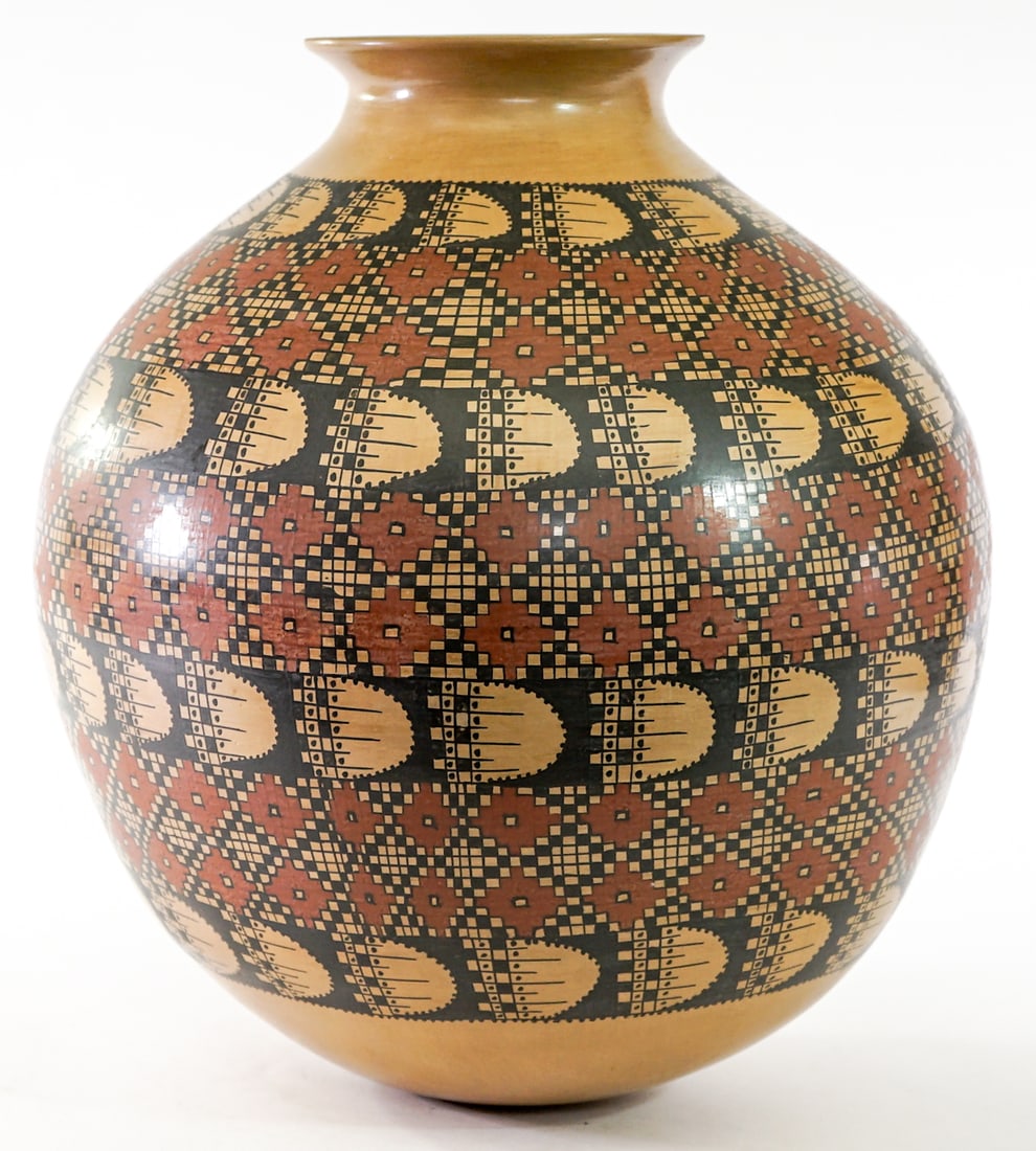 Miguel Buganini (Mata Ortiz) SIGNED 14IN Vase: Miguel Bunanini (Mata Ortiz) polychrome pottery olla vase signed underside. Measures 14 in. tall x 12 in. diameter. No evident cracks, chips or repairs. Lot measures 14 in. H x 12 in. W x 12 in. D