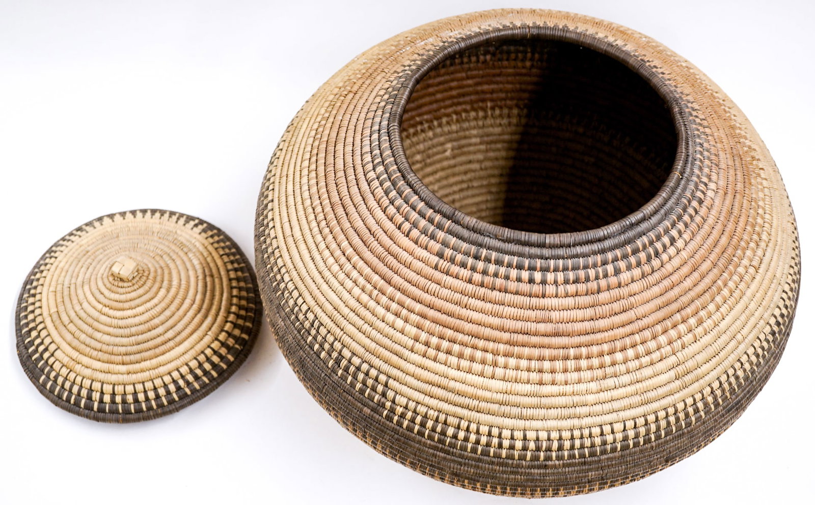 Large Lidded Basket - 3