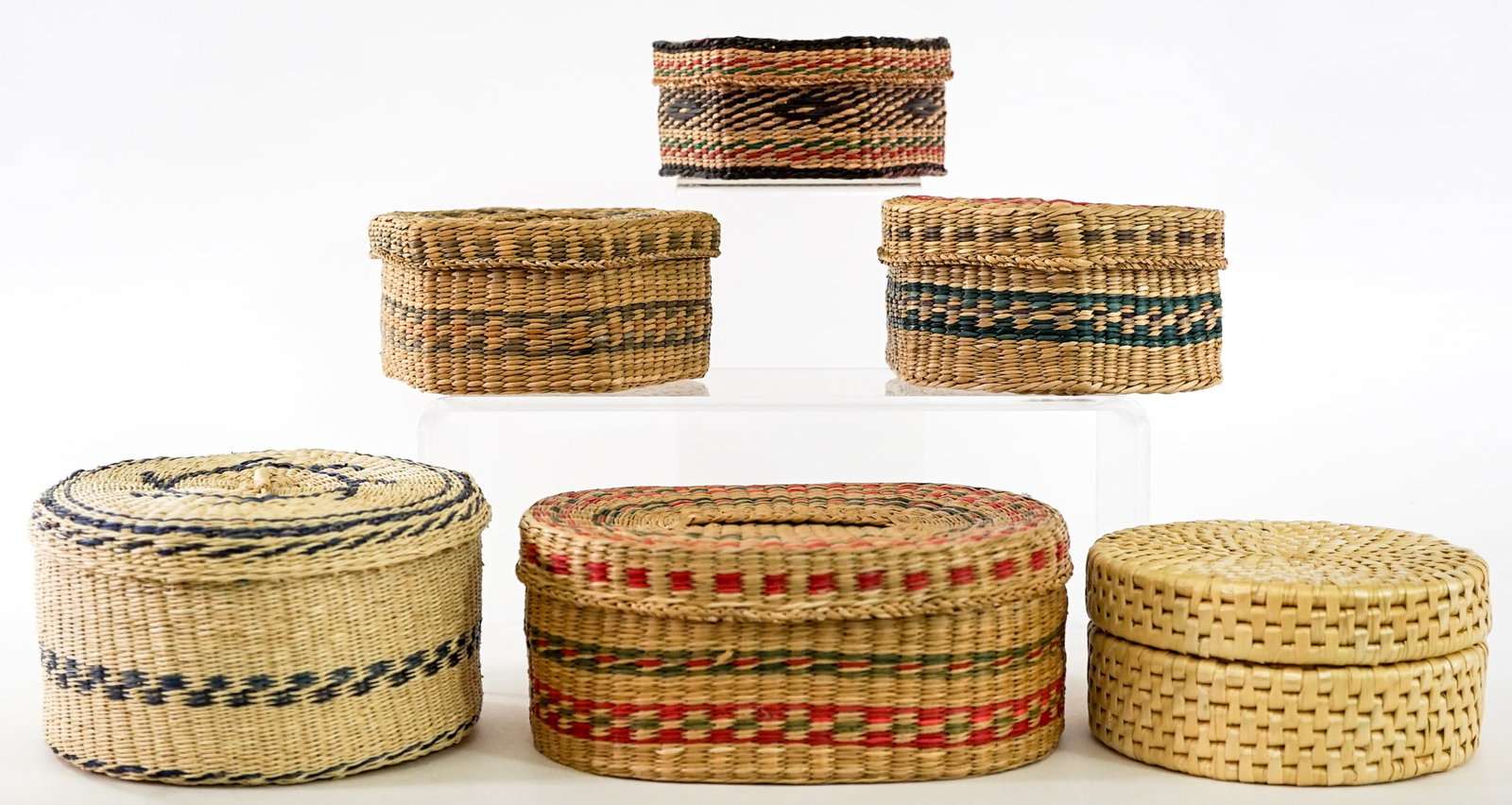 Handwoven (5) Lidded Baskets (1 of 4)