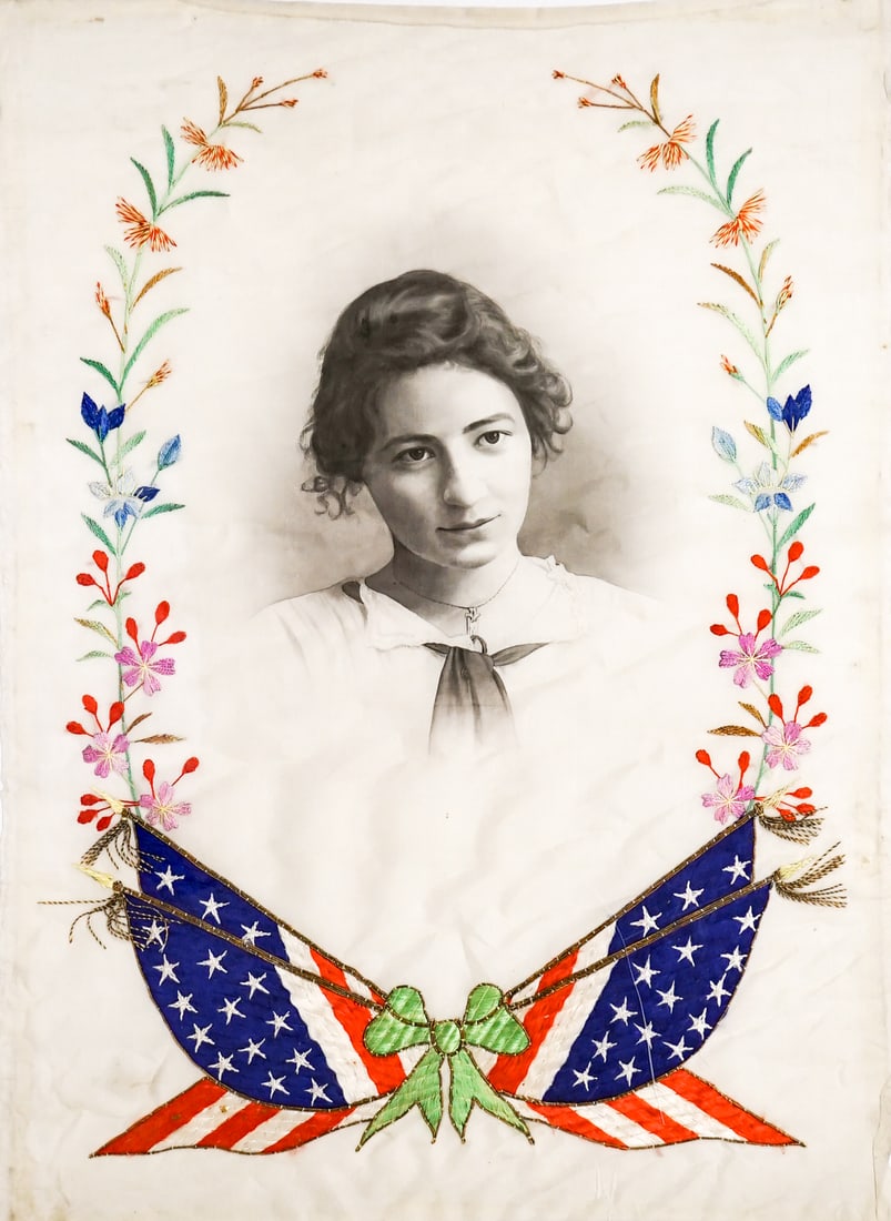 United States Militaria Patriotic Sweetheart Silk: United States Militaria Patriotic Sweetheart Silk Embroidery. Measures 21 x 15 inches. Framed, measures 18 x 24 x .5 inches for shipping. If taken out of frame can be rolled and measure 15 x 1 x 1 inc