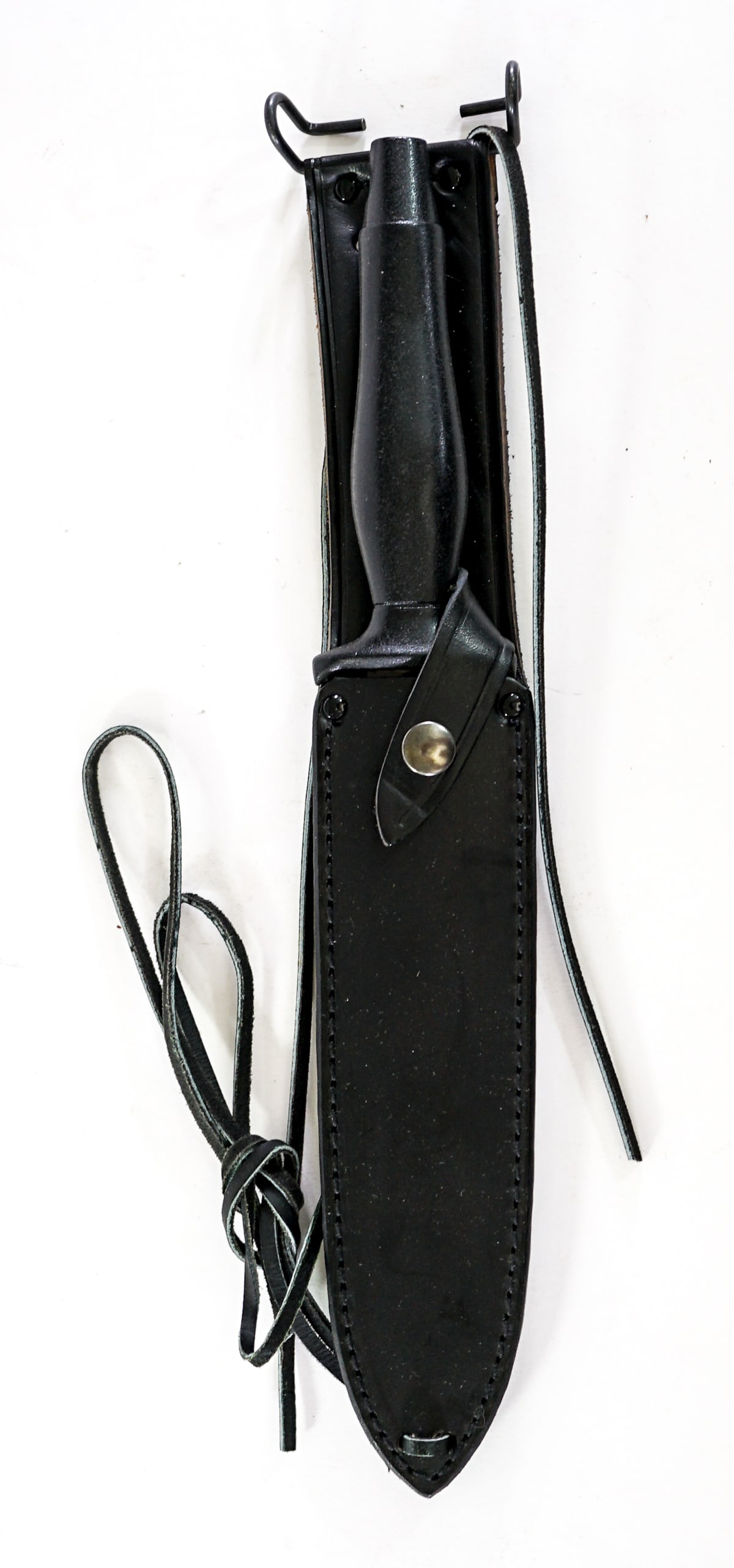 Explorer Military Mark IV Knife with Original Box: Knife measures 12 inches length. Excellent condition. Lot measures 8.5 in. H x 10 in. W x 10 in. D for shipping purposes only. The absence of a condition report does not imply that the lot is in perfe
