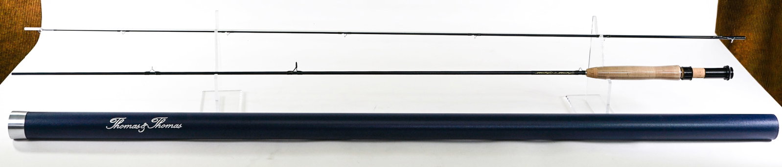 Thomas & Thomas LPS763 7.5' Line #3: Lot measures 48 in. H x 2 in. W x 2 in. D for shipping purposes only. The absence of a condition report does not imply that the lot is in perfect condition or completely free from wear and tear,
