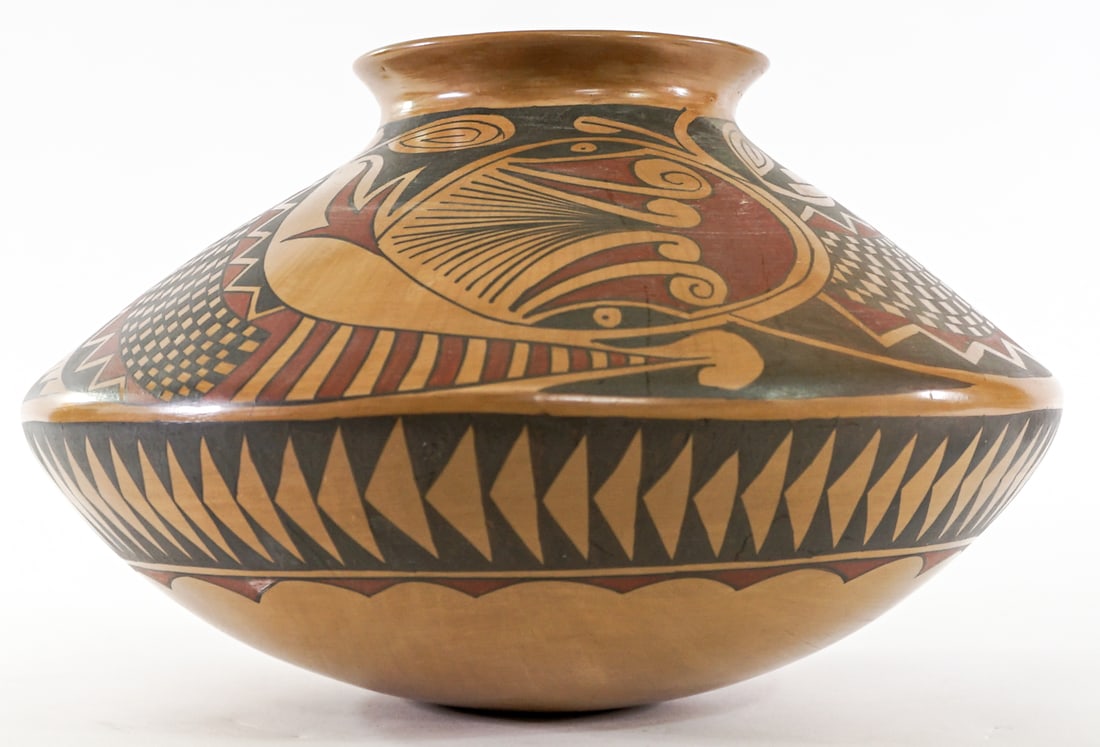Eloa Hernandez SIGNED Polychrome Pottery Vase: Measures 8.5 in. tall x 12 in. wide. Rim measures 5.5 in. across No evident crack, chips or repair. Lot measures 8.5 in. H x 12 in. W x 12 in. D for shipping purposes only. The absence of a condition
