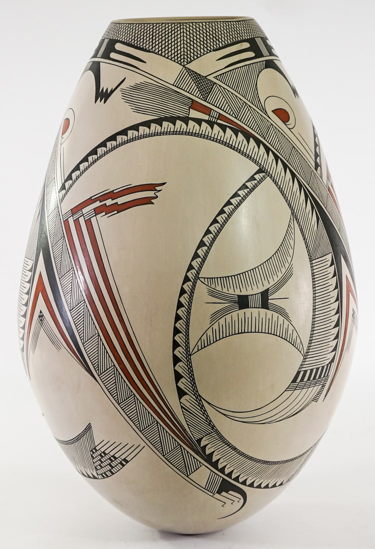 Jesus Nunez SIGNED Polychrome Pottery Vase: Jesus Nunez (Mata Ortiz) pottery vase measures 17 in. tall x 9 in. diameter. No evident cracks, chips or repairs. Lot measures 17 in. H x 9 in. W x 9 in. D for shipping purposes only. The absence of
