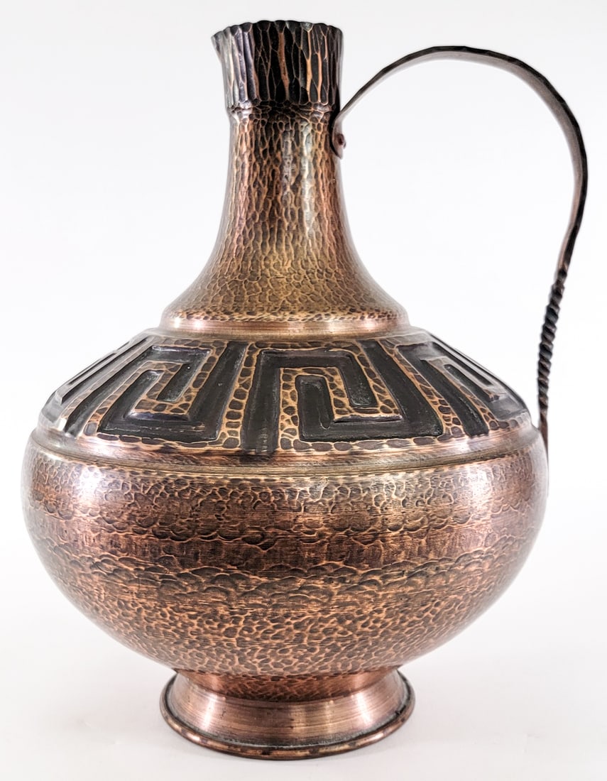 Vintage Schwabische Copper 14.5IN Jug: Measures 14.5 in. tall x 12 x 10 in. Lot measures 14 in. H x 12 in. W x 10 in. D for shipping purposes only. The absence of a condition report does not imply that the lot is in perfect condition or