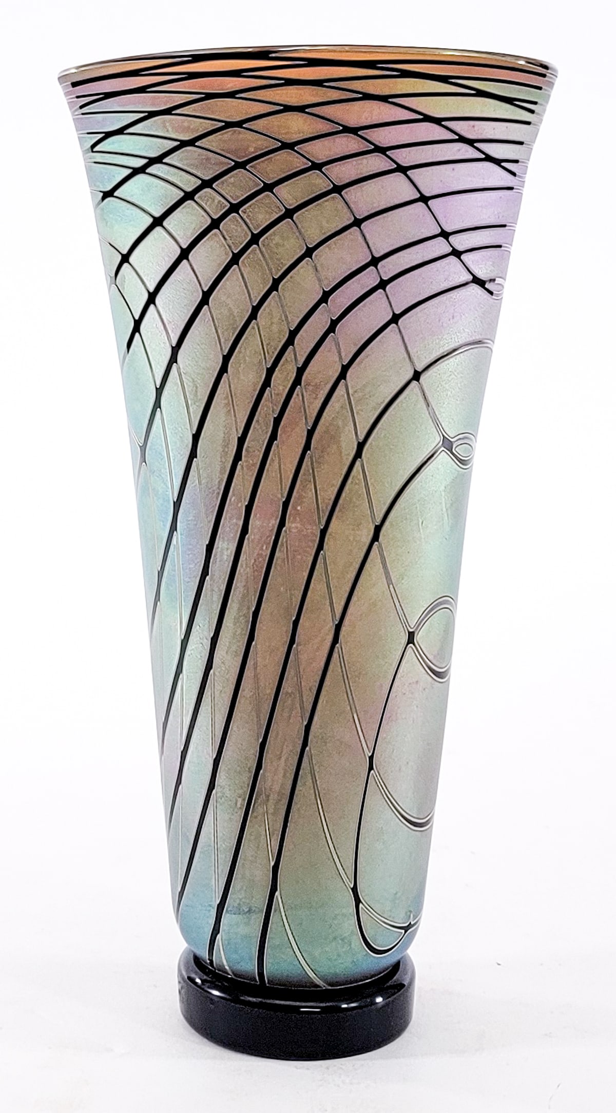 Zweifel SIGNED 9.75IN Art Glass Vase 1995: Measures 9.75 in. tall x 5 x 3 in. No evident cracks, chips or repairs. Lot measures 9.75 in. H x 5 in. W x 3 in. D for shipping purposes only. The absence of a condition report does not imply that