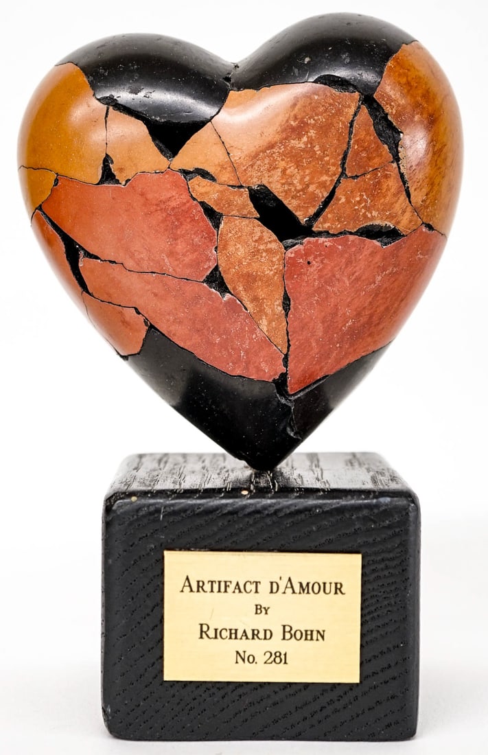 Richard Bohn Mosaic Ceramic Heart on Stand: Richard Bohn Mosaic Ceramic Heart on Stand. Measures 6 x 4.75 x 3 inches. No evident cracks, chips or repairs. The absence of a condition report does not imply that the lot is in perfect condition or