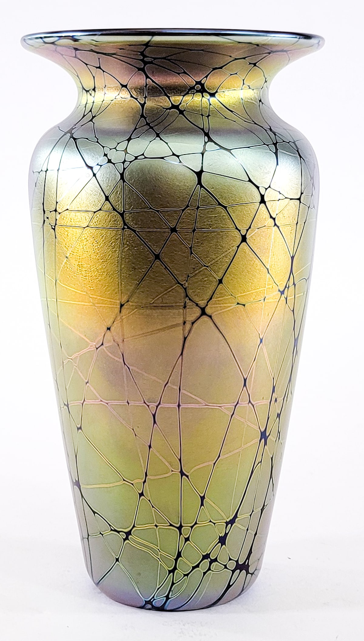 Stuart Abelman Art Glass Vase SIGNED: Measures 8.75 x 4.5 x 4.5 inches.No damage.Our in-house shipping department will gladly pack and ship any item that fits into a 14x14x14 inch or 30x5x24 inch or equivalent or smaller box/folio if it