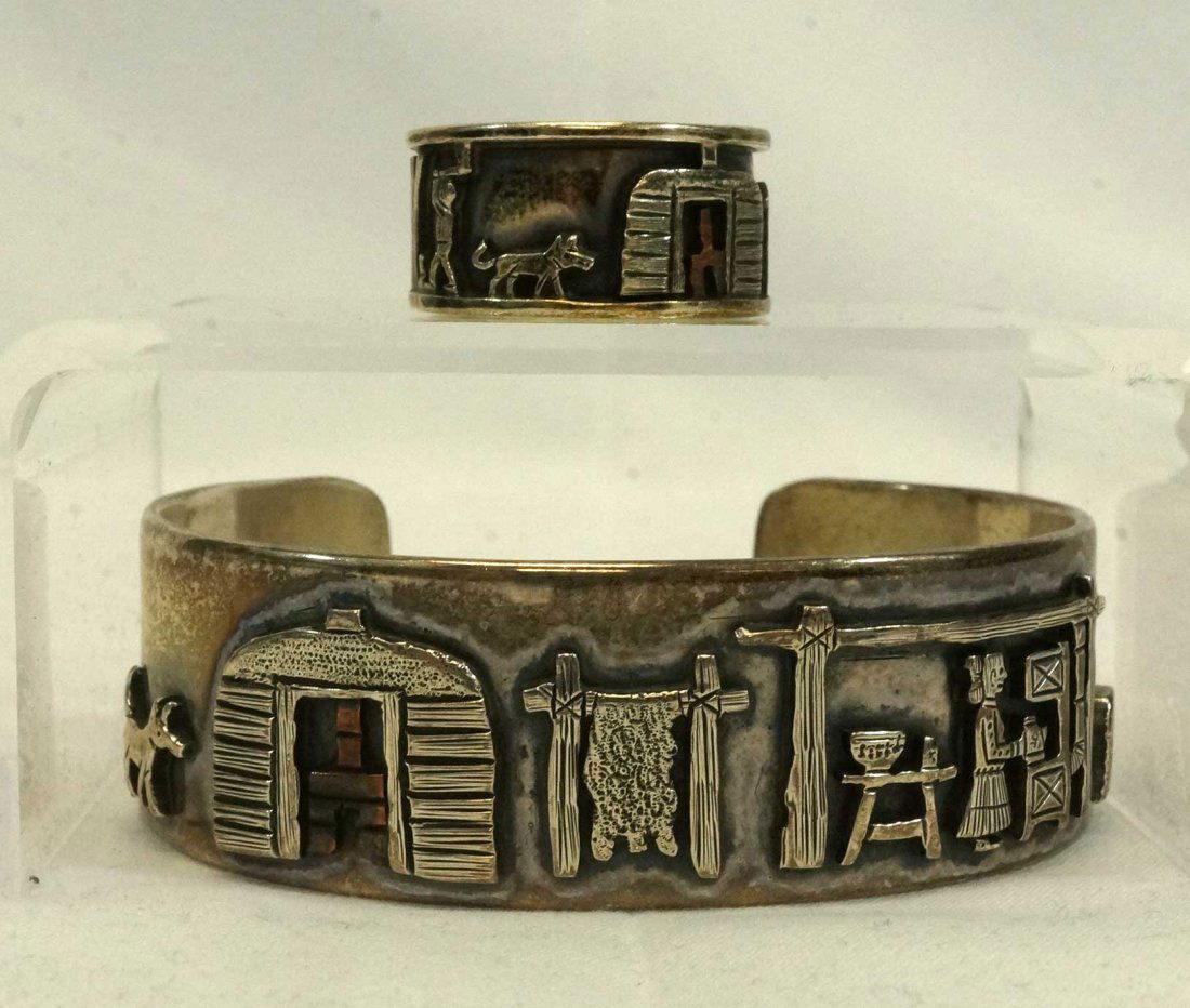 Clarence Lee Navajo Sterling Storyteller Bracelet (1 of 4)