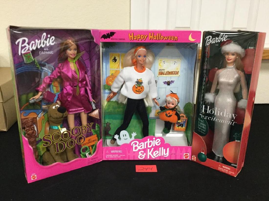 THREE FOR ONE VINTAGE MATTEL BARBIES. ONE "HOLIDAY (1 of 7)
