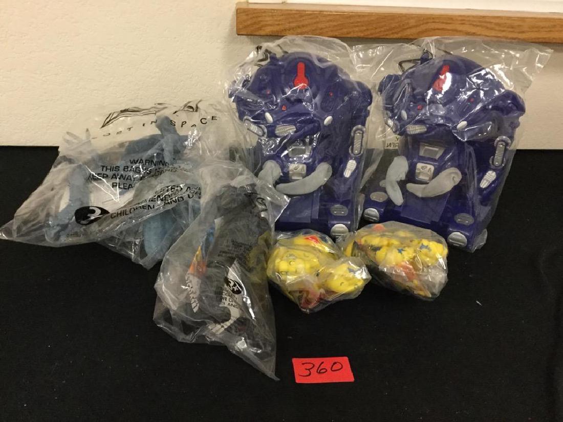 VINTAGE LOST IN SPACE  TWO SETS COLLECTIBLES SET OF (1 of 2)