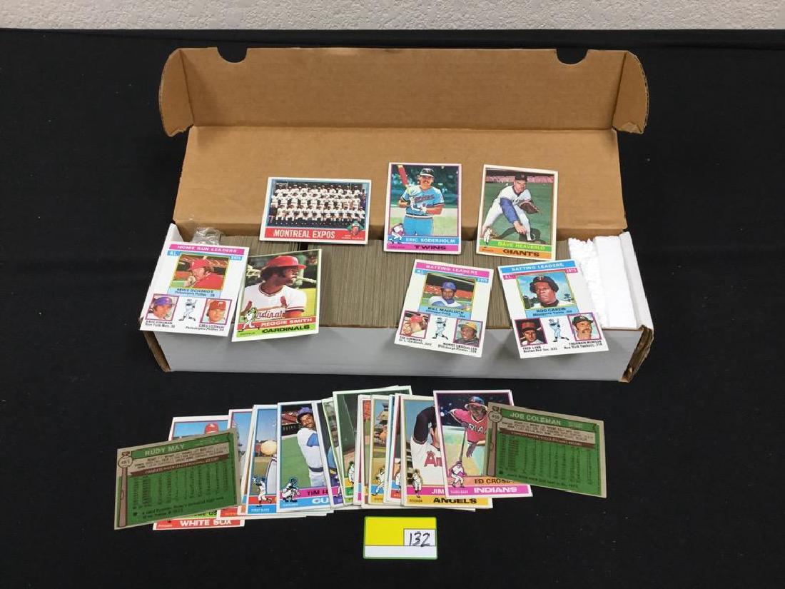 VINTAGE 1976 TOPPS BASEBALL CARDS. INCOMPLETE SET. (1 of 4)