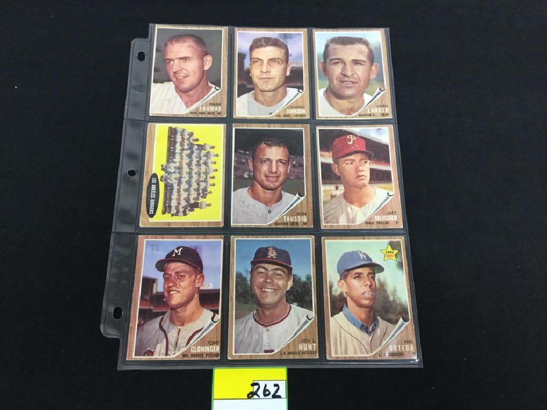 43 COUNT VINTAGE MIXED 1962 TOPPS BASEBALL CARDS. (1 of 9)