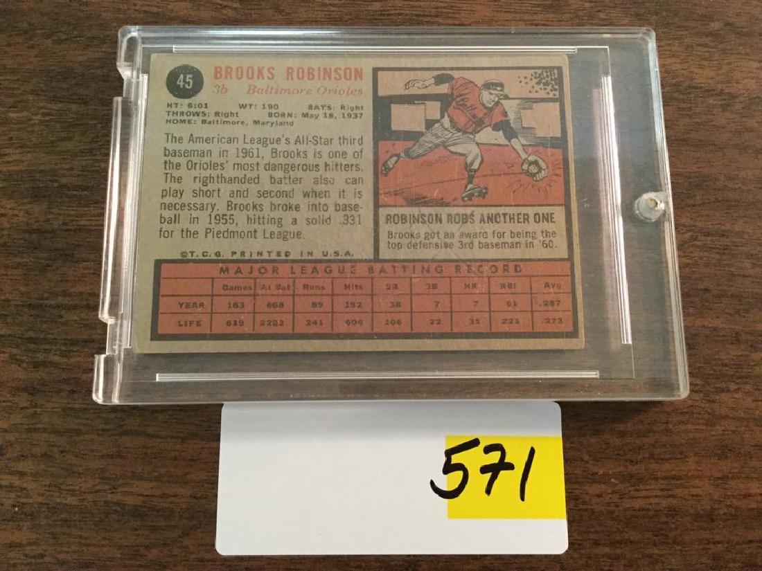 1962 TOPPS BROOKS ROBINSON (1 of 2)
