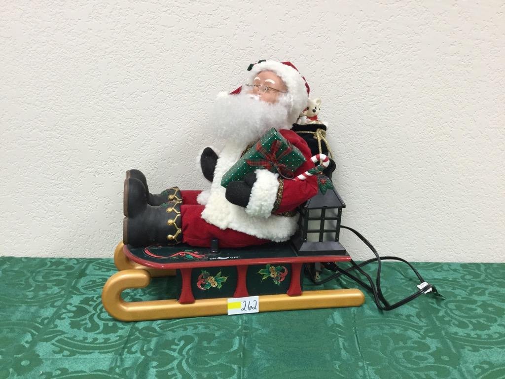 17' Animated Lighted Musical Santa in Sleigh - Working: 17' Animated Lighted Musical Santa in Sleigh - Working