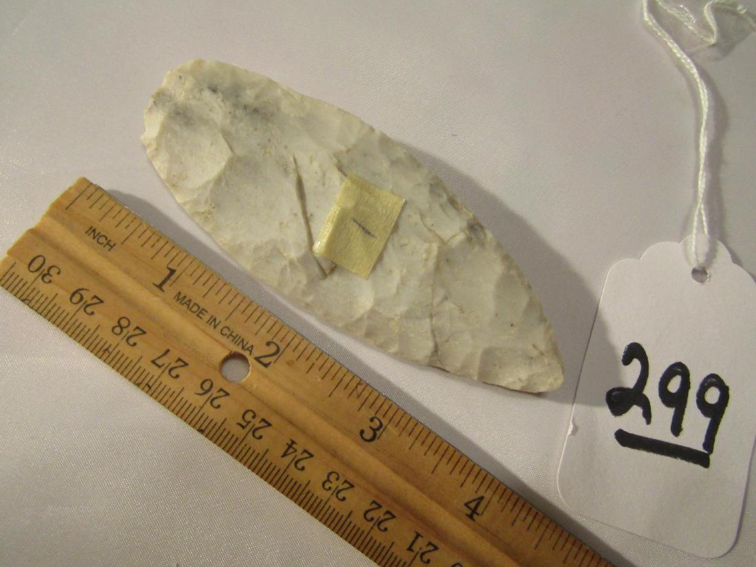 Knife: 4 1/8" flint knife