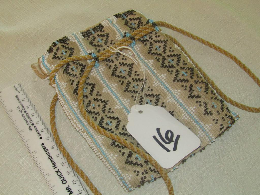 Sioux bag (1 of 2)