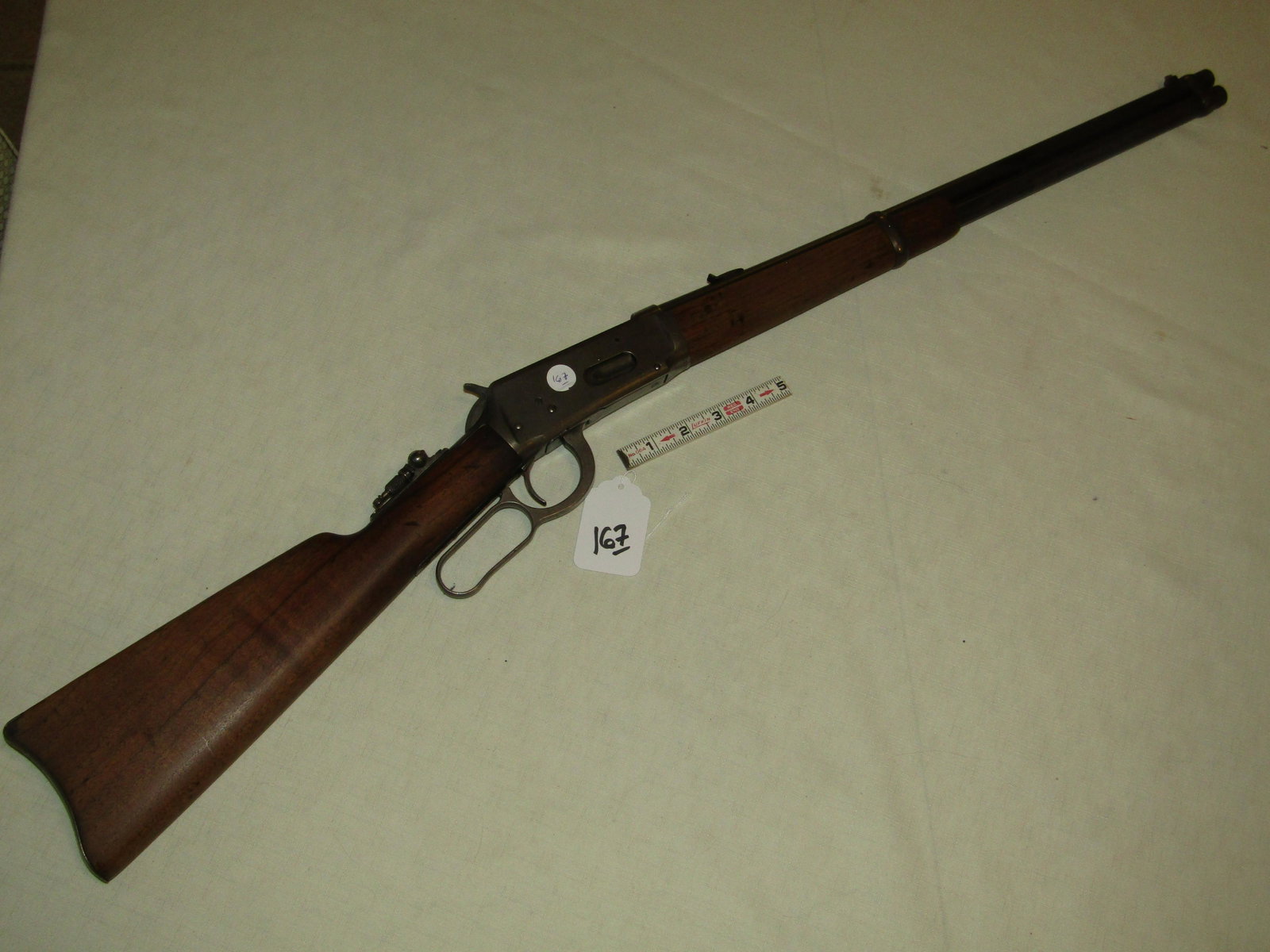 1901 Winchester: Winchester lever action 30 WCF SN.230467, Mfg 1901, appears to have replaced forearm, appears good cond. FFL Required if residing outside state of Iowa