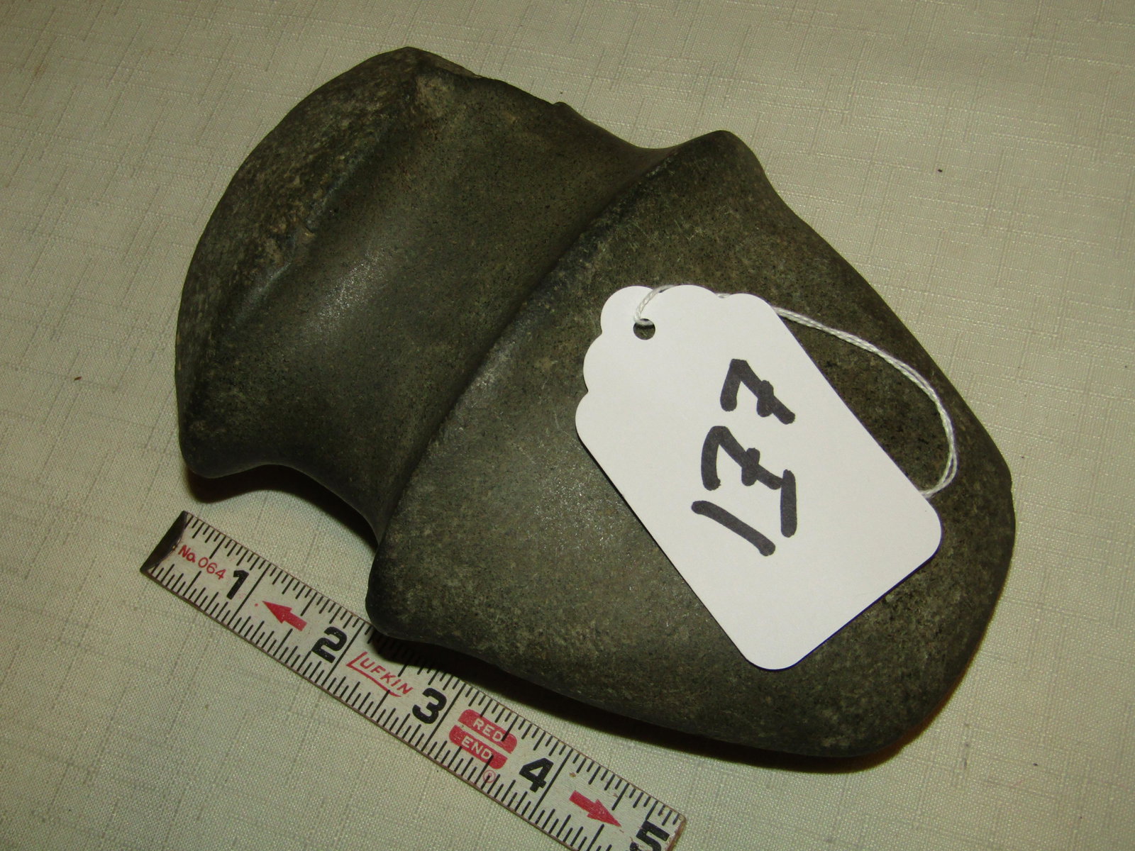 Axe: 6 1/2" axe, full groove, ancient pole chip, Iowa