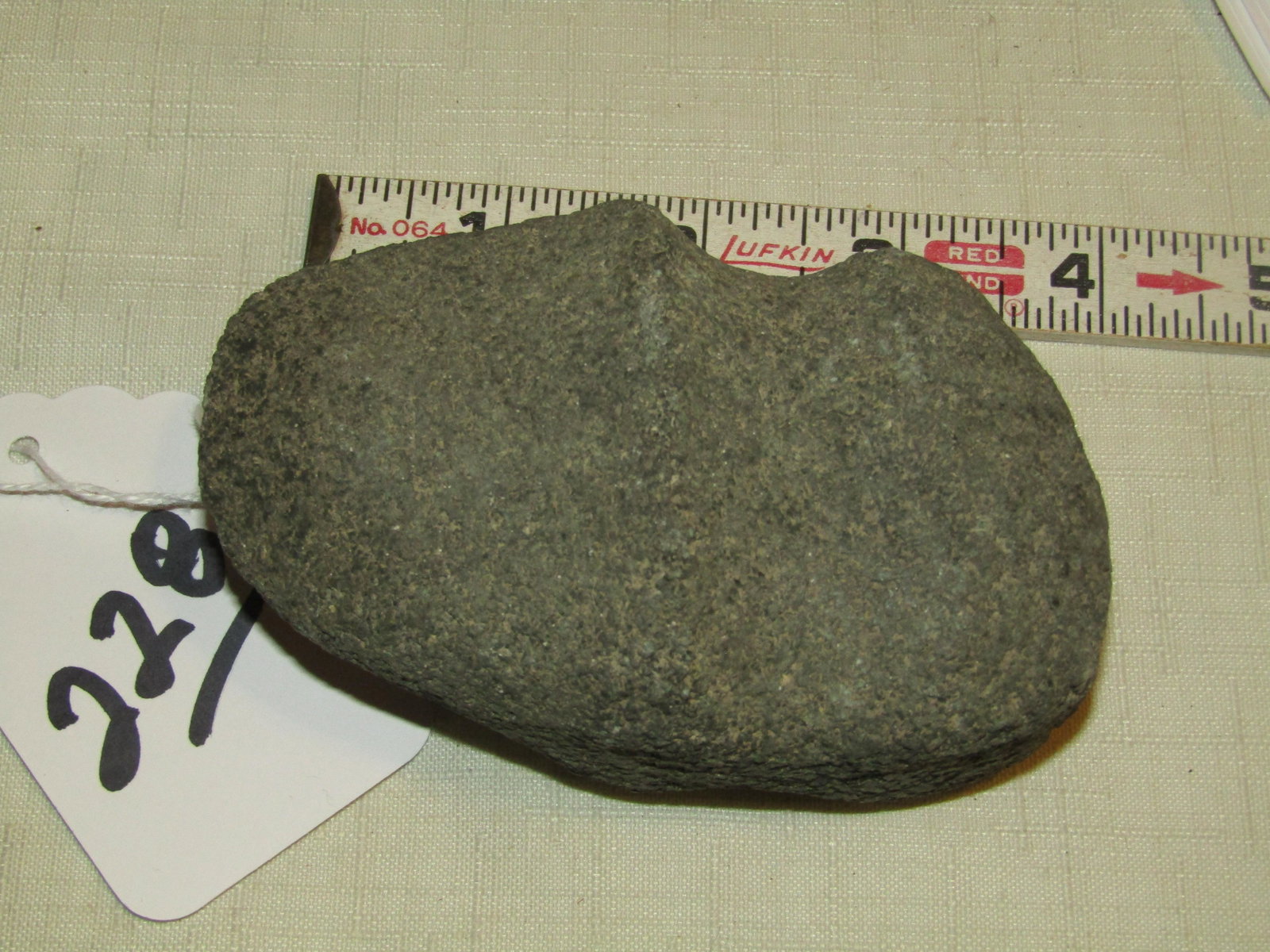 Axe: 4" axe, 3/4 groove,