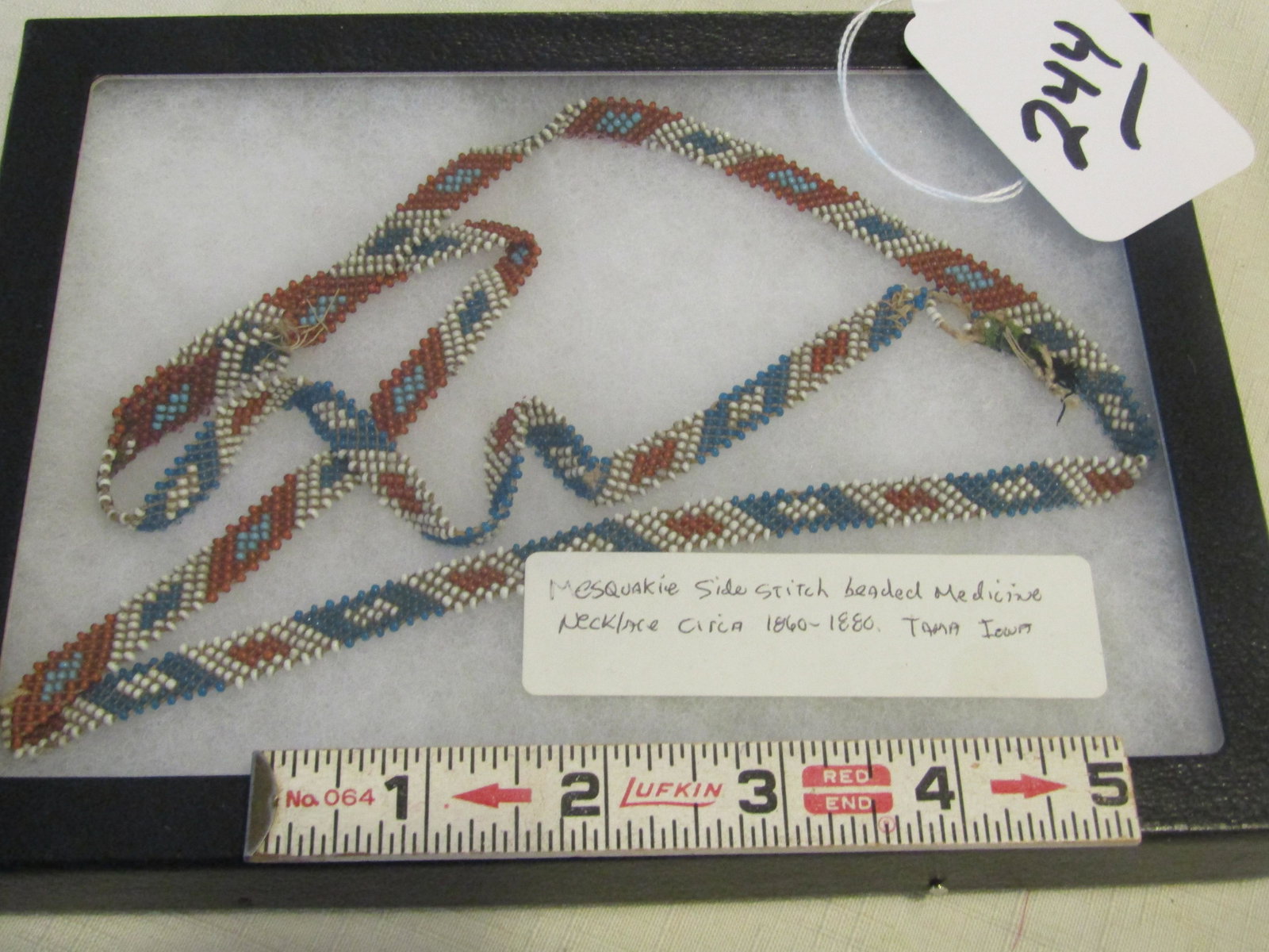 Mesquakie chocker: Mesquakie side stitch choker necklace, minor end bead loss, Tama Iowa, Good cond, 19th. Century