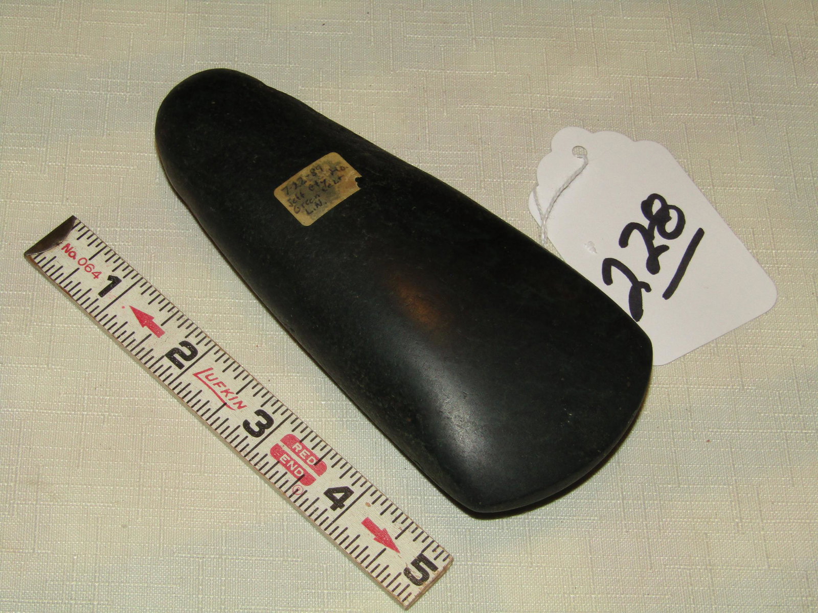 Hematite celt (1 of 1)