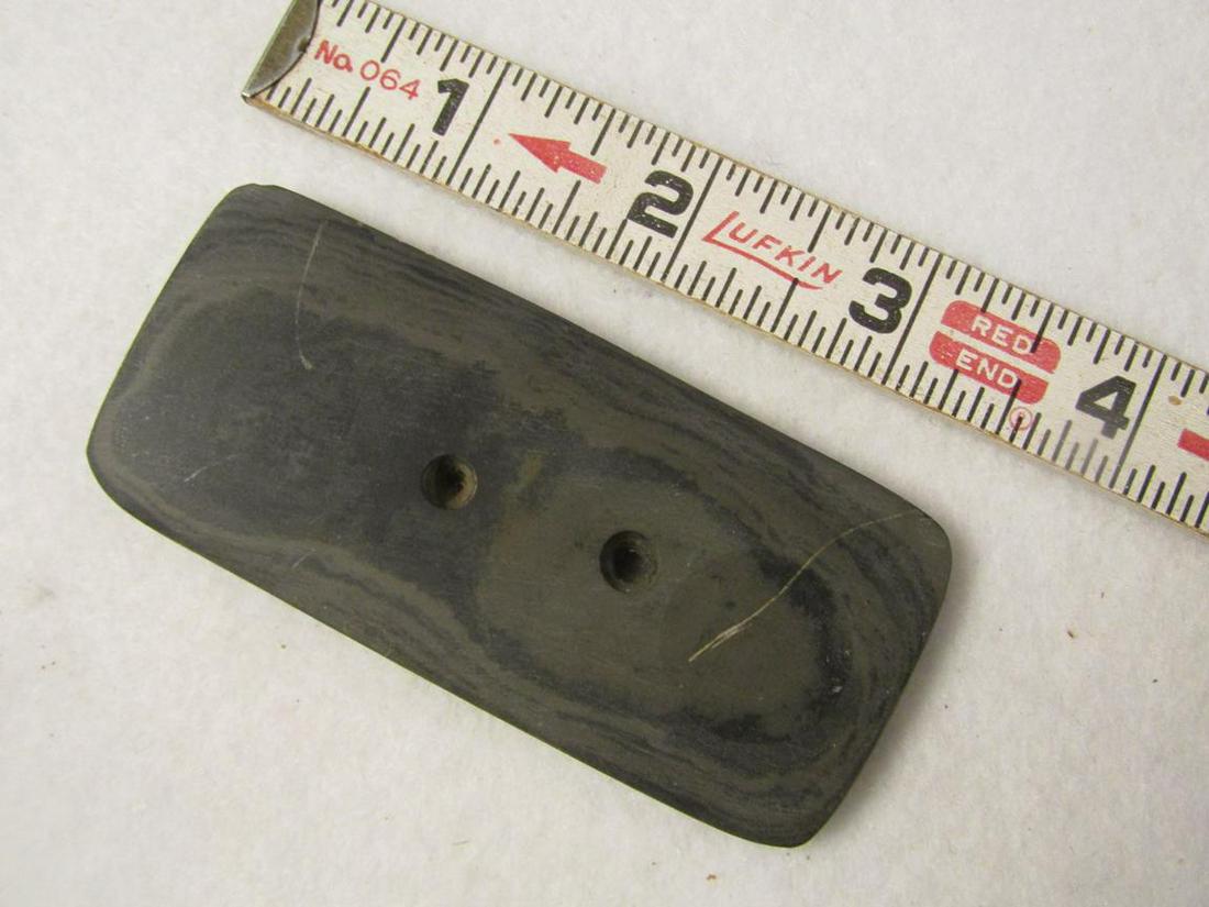 Goget: Thin 3 3/8" x 1/8" slate gorget