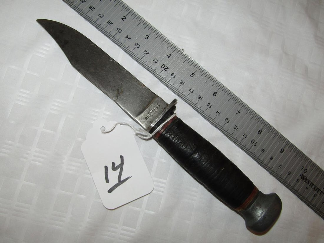 Knife: USN Mark 1 RH 35 APAL knife