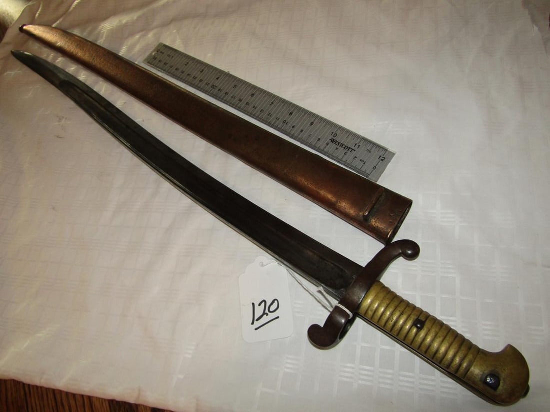 Bayonet: Large 27" bayonet with scabbbard, US