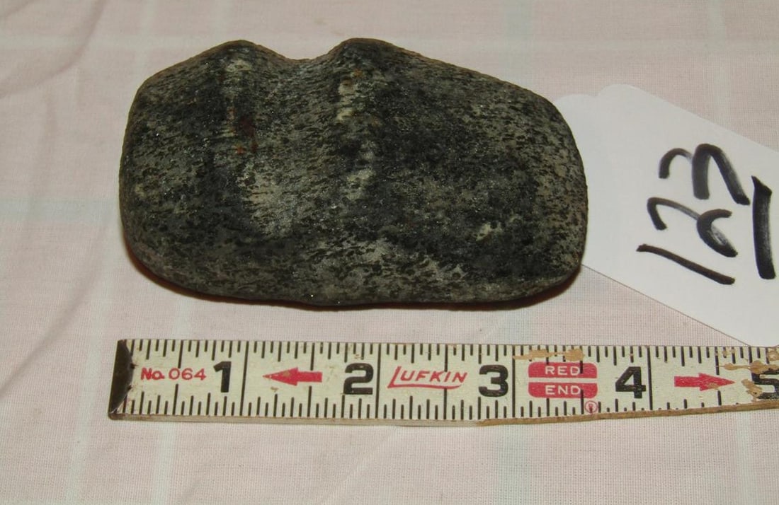 Axe: 3 1/2" axe, 3/4 groove