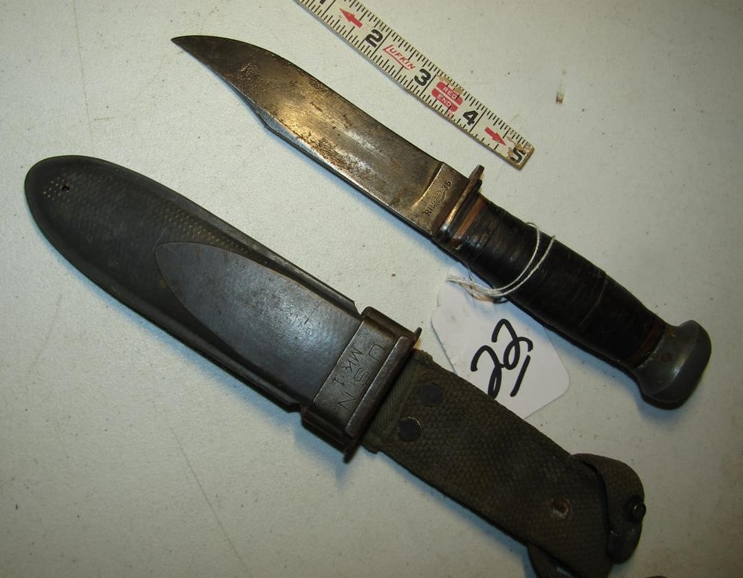 Bayonet: USN Mark 1 PAL RH 36, Nord 4713 scabbard