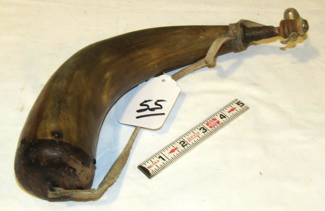 Powder horn (1 of 1)